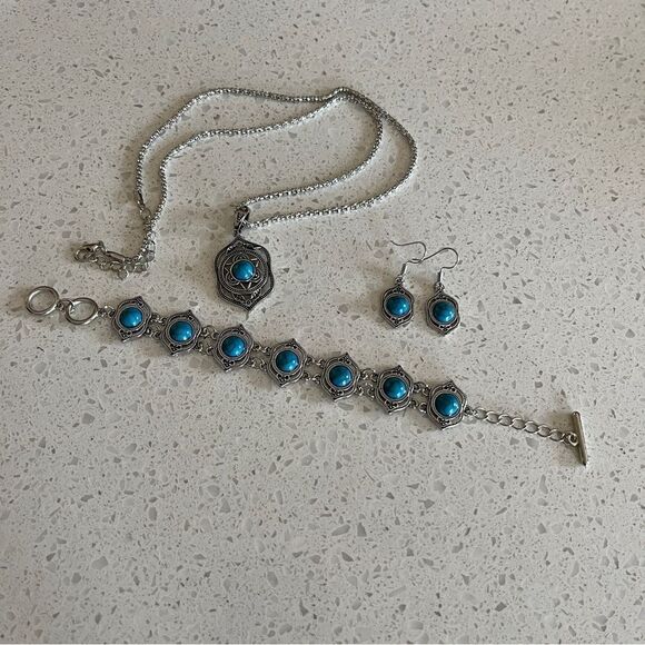 Bohemian Style Faux Turquoise set - Earrings, Bracelet And Necklace Jewelry set - Picture 7 of 11